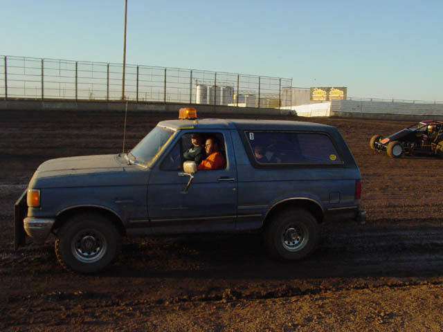 BUBBA IN MANZANITA'S PUSH TRUCK 1 A 1989 FORD BRONCO Moser photo